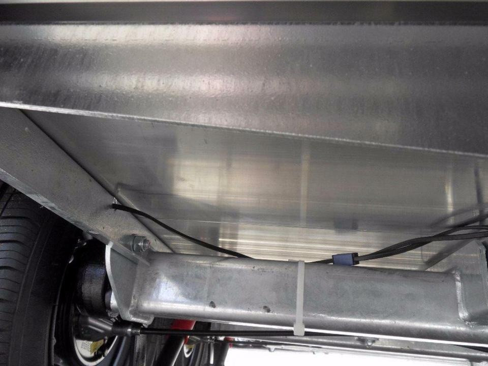 Prikolica za konje Böckmann Pferdeanhänger Champion R, Flügeltürkombi: slika 11 Prikolica za konje Böckmann Pferdeanhänger Champion R, Flügeltürkombi: slika 11