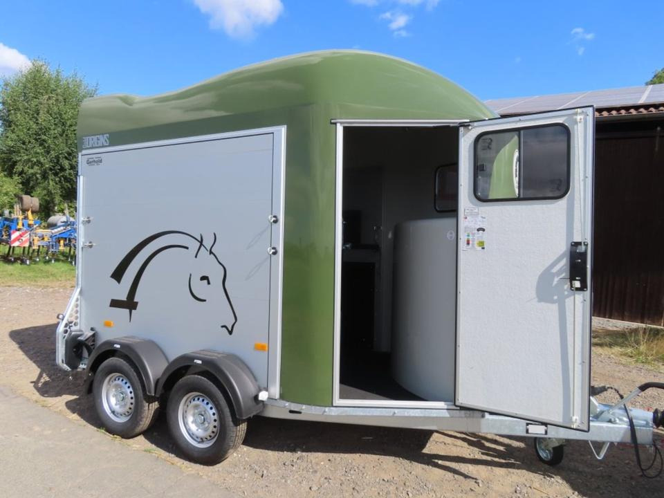 Cheval, Pferdeanhänger , 2,0 to. SaKa, , 100 km/h, Tür/Rampe - Prikolica za konje: slika 1 Cheval, Pferdeanhänger , 2,0 to. SaKa, , 100 km/h, Tür/Rampe - Prikolica za konje: slika 1