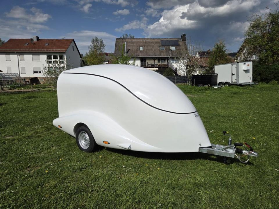PKW Anhänger Motorrad Geschlossen Kofferanhänger 1000kg 100km/h - Prikolica za motor: slika 2 PKW Anhänger Motorrad Geschlossen Kofferanhänger 1000kg 100km/h - Prikolica za motor: slika 2