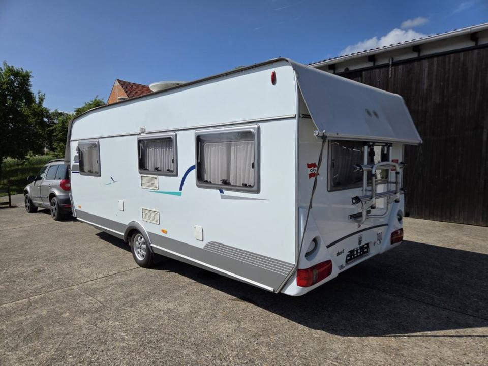Wohnwagen Hymer Top Ausstattung Mover Vohrzelt 4x Schlafplätze WC - Kamp prikolica: slika 3 Wohnwagen Hymer Top Ausstattung Mover Vohrzelt 4x Schlafplätze WC - Kamp prikolica: slika 3