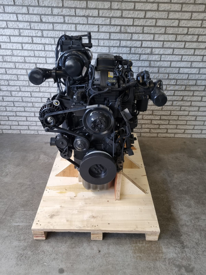 Cummins B6.7 stage 5 CM2350 CPL4834 - Motor za Bager za obradu otpada/ Industrije: slika 3 Cummins B6.7 stage 5 CM2350 CPL4834 - Motor za Bager za obradu otpada/ Industrije: slika 3