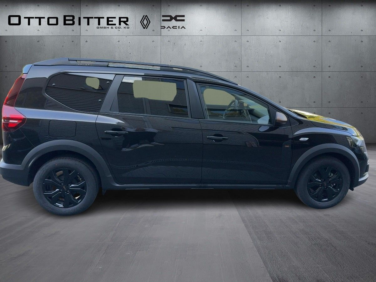 Dacia Jogger Extreme TCe110 7-Sitze - Karavan: slika 5 Dacia Jogger Extreme TCe110 7-Sitze - Karavan: slika 5