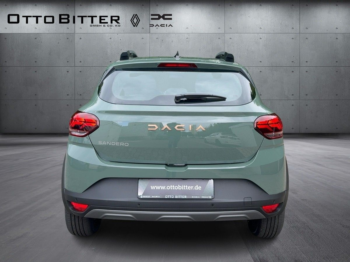 Dacia Sandero Stepway Extreme ECO-G 100 LPG-GAS/SITZH - SUVSUV: slika 3 Dacia Sandero Stepway Extreme ECO-G 100 LPG-GAS/SITZH - SUVSUV: slika 3