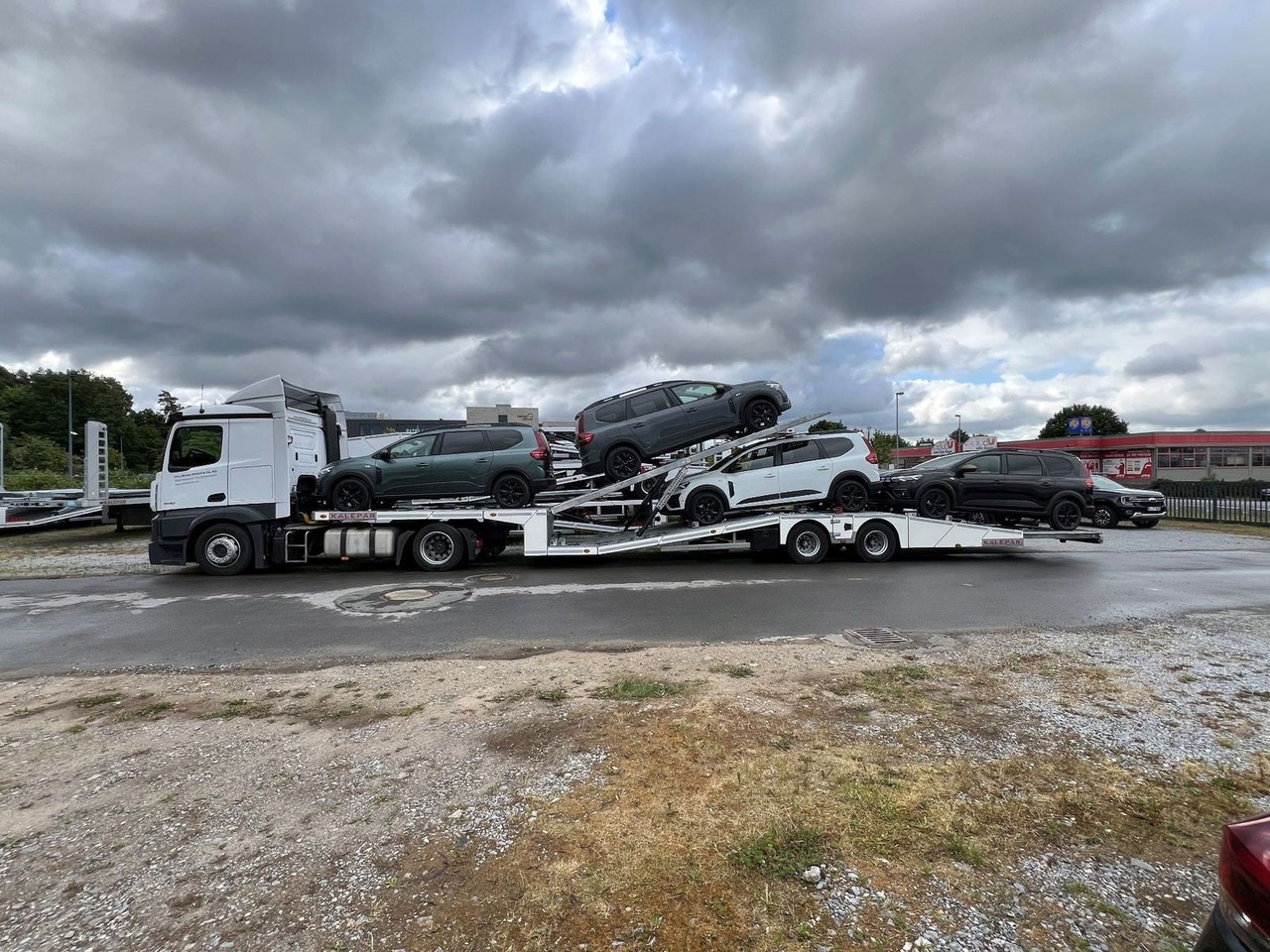 KALEPAR KLP228V4 4er-Autotransporter 2xAchse VDI - Poluprikolica za prevoz automobila: slika 2 KALEPAR KLP228V4 4er-Autotransporter 2xAchse VDI - Poluprikolica za prevoz automobila: slika 2