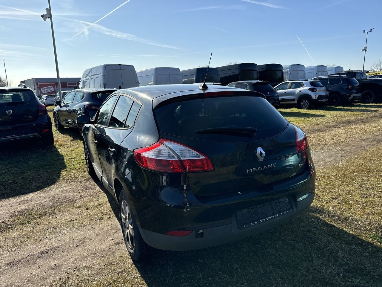 Renault Megane Limited TCe115 +KUPPLUNG DEFEKT/MOTOR OK+ - Limuzina: slika 2 Renault Megane Limited TCe115 +KUPPLUNG DEFEKT/MOTOR OK+ - Limuzina: slika 2