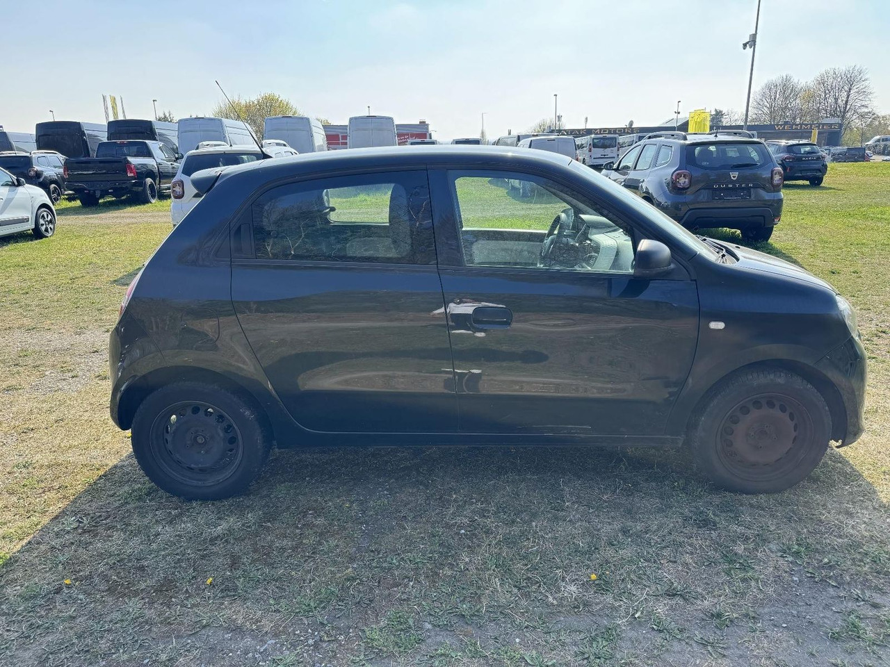 Renault Twingo Life SCe70 KLIMA - Automobil: slika 4 Renault Twingo Life SCe70 KLIMA - Automobil: slika 4