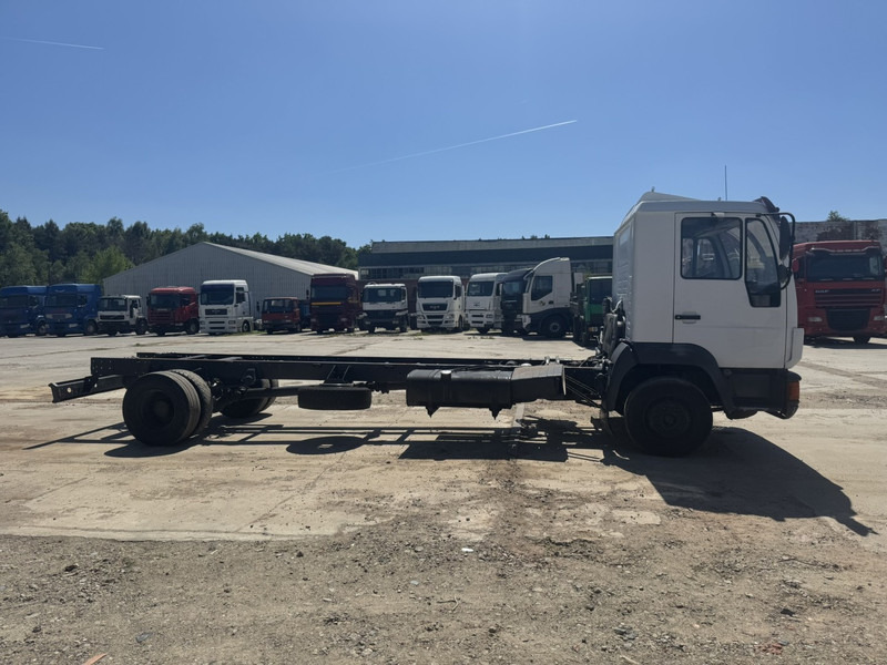 MAN 12.224 (MANUAL GEARBOX / EURO 2 / BELGIAN TRUCK IN GOOD CONDITION !!!) - Kamion sa golom šasijom i zatvorenom kabinom: slika 5 MAN 12.224 (MANUAL GEARBOX / EURO 2 / BELGIAN TRUCK IN GOOD CONDITION !!!) - Kamion sa golom šasijom i zatvorenom kabinom: slika 5