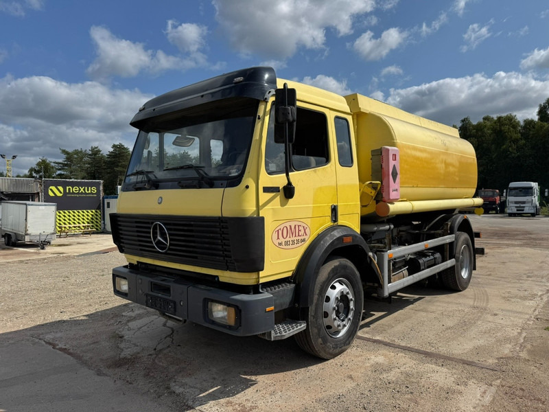 Mercedes-Benz SK 1726 (13.000L / 2 COMPARTIMENTS / GRAND PONT / LAMES / V8) - Kamion cisterna: slika 1 Mercedes-Benz SK 1726 (13.000L / 2 COMPARTIMENTS / GRAND PONT / LAMES / V8) - Kamion cisterna: slika 1