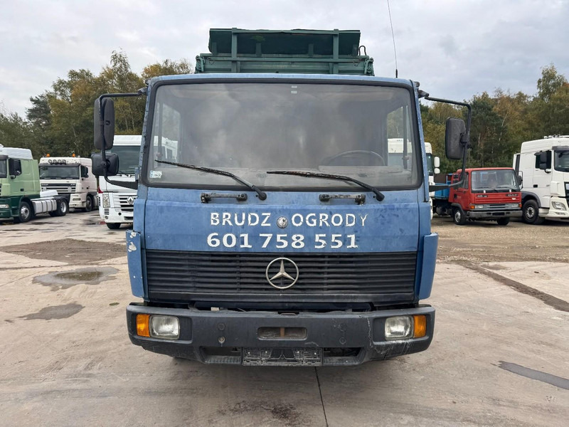 Mercedes-Benz SK 814 (6 CYLINDER / STEEL SUSPENSION / MANUAL PUMP / 3-SIDE TIPPER) - Istovarivač: slika 2 Mercedes-Benz SK 814 (6 CYLINDER / STEEL SUSPENSION / MANUAL PUMP / 3-SIDE TIPPER) - Istovarivač: slika 2