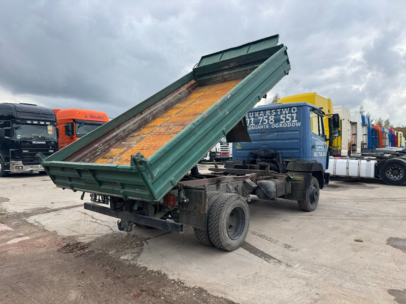 Mercedes-Benz SK 814 (6 CYLINDER / STEEL SUSPENSION / MANUAL PUMP / 3-SIDE TIPPER) - Istovarivač: slika 5 Mercedes-Benz SK 814 (6 CYLINDER / STEEL SUSPENSION / MANUAL PUMP / 3-SIDE TIPPER) - Istovarivač: slika 5