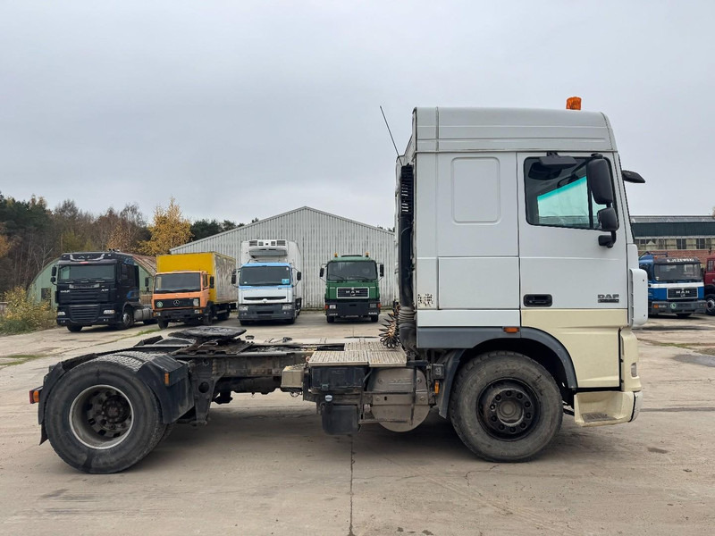 DAF 105 XF 460 Space Cab (GOOD CONDITION / BON ETAT) - Tegljač: slika 4 DAF 105 XF 460 Space Cab (GOOD CONDITION / BON ETAT) - Tegljač: slika 4