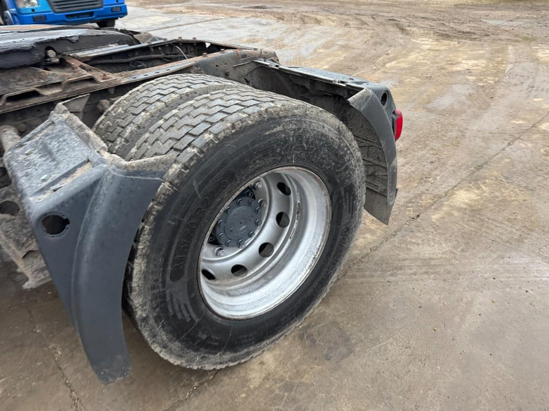 Tegljač MAN TGA 18.430 (MANUAL GEARBOX / BOITE MANUELLE): slika 9 Tegljač MAN TGA 18.430 (MANUAL GEARBOX / BOITE MANUELLE): slika 9