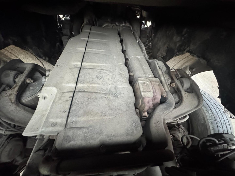 Tegljač MAN TGA 18.430 (MANUAL GEARBOX / BOITE MANUELLE): slika 13 Tegljač MAN TGA 18.430 (MANUAL GEARBOX / BOITE MANUELLE): slika 13