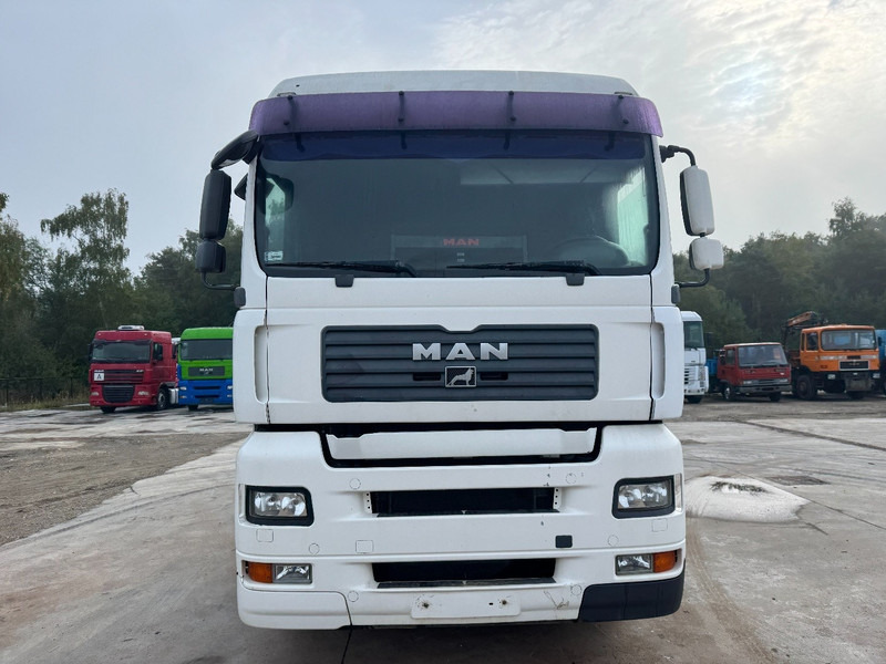 MAN TGA 18.440 (MANUAL GEARBOX / BOITE MANUELLE / PERFECT) - Tegljač: slika 2 MAN TGA 18.440 (MANUAL GEARBOX / BOITE MANUELLE / PERFECT) - Tegljač: slika 2