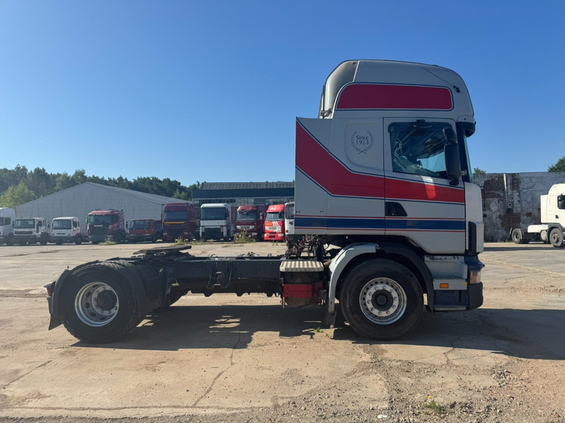 Scania 114 - 380 Topline (MANUAL GEARBOX / BOITE MANUELLE) - Tegljač: slika 4 Scania 114 - 380 Topline (MANUAL GEARBOX / BOITE MANUELLE) - Tegljač: slika 4