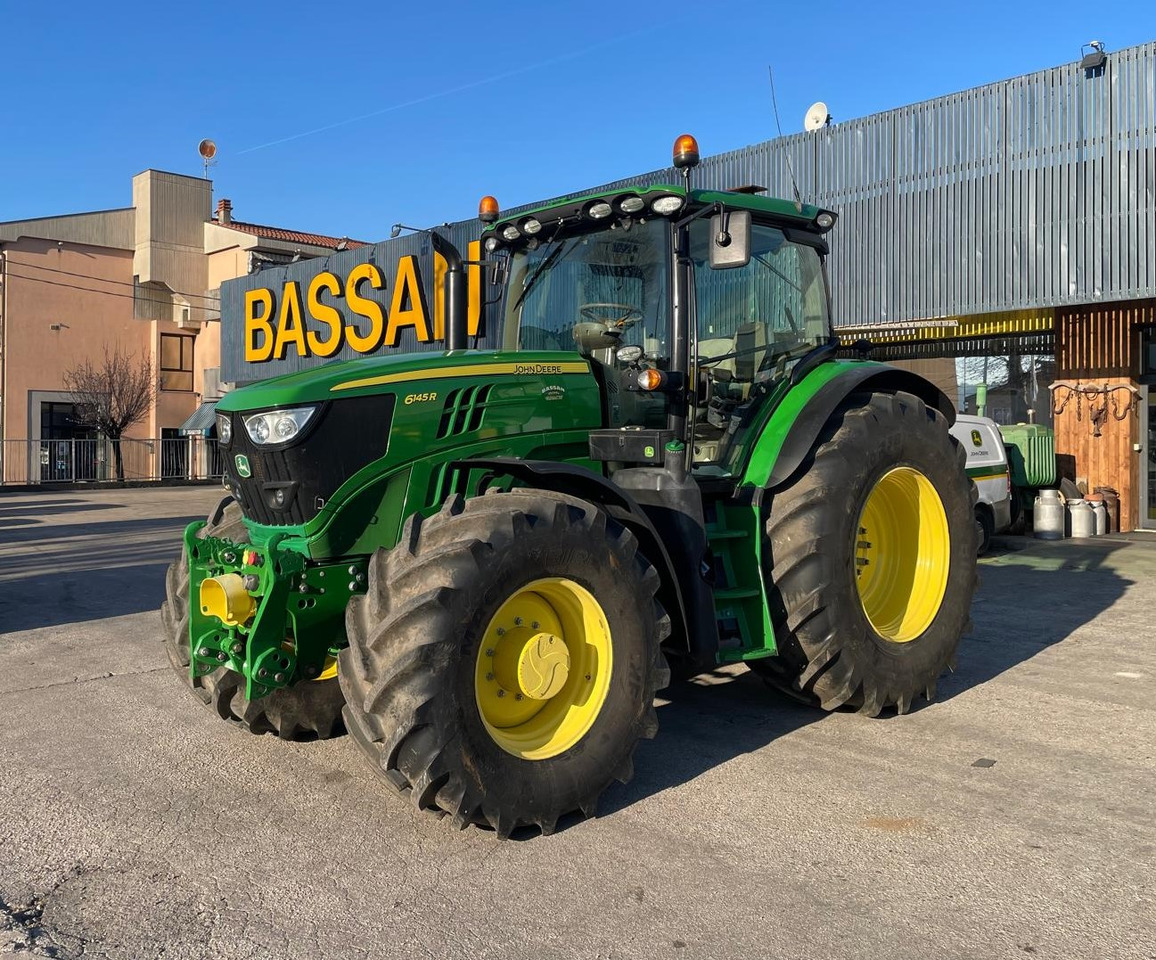 JOHN DEERE 6145 R - Traktor: slika 1 JOHN DEERE 6145 R - Traktor: slika 1