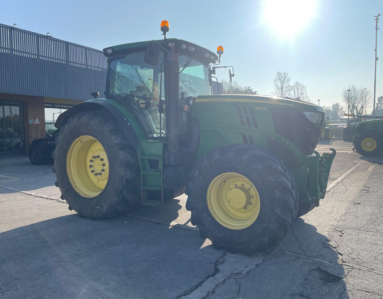 JOHN DEERE 6170 R - Traktor: slika 2 JOHN DEERE 6170 R - Traktor: slika 2