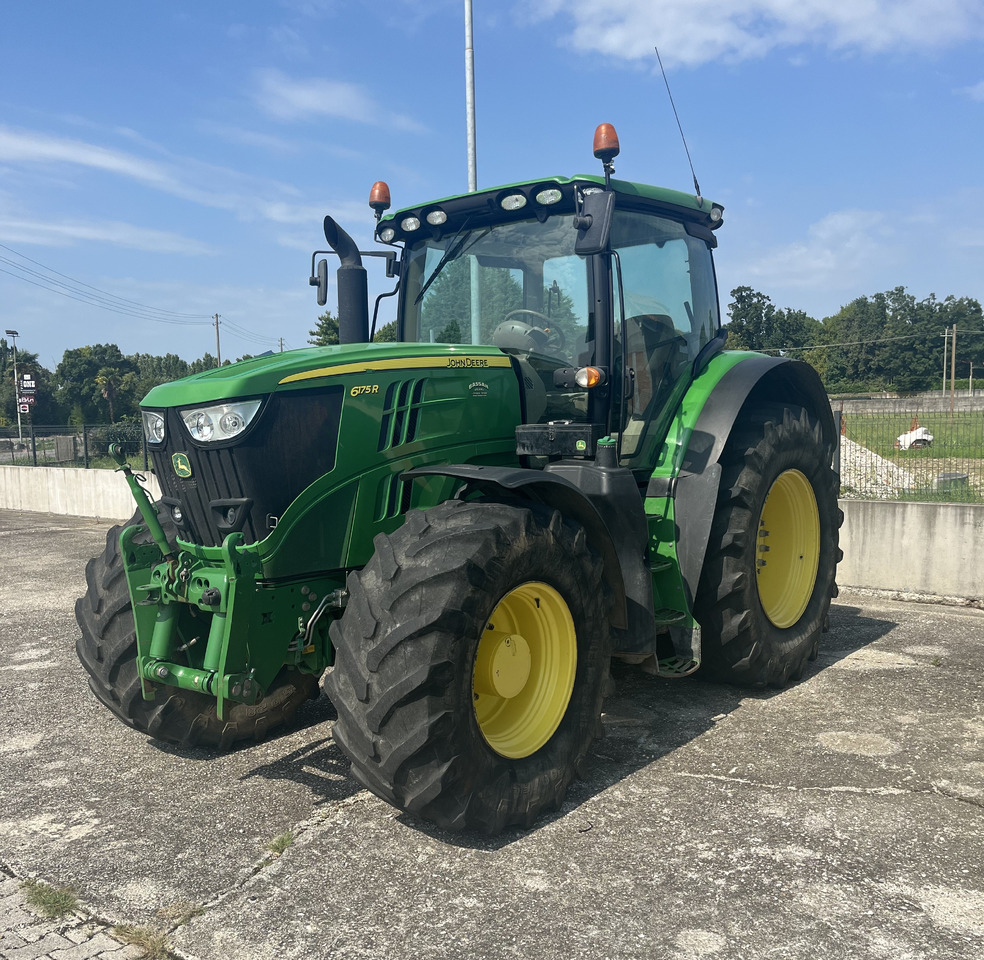 JOHN DEERE 6175 R - Traktor: slika 1 JOHN DEERE 6175 R - Traktor: slika 1