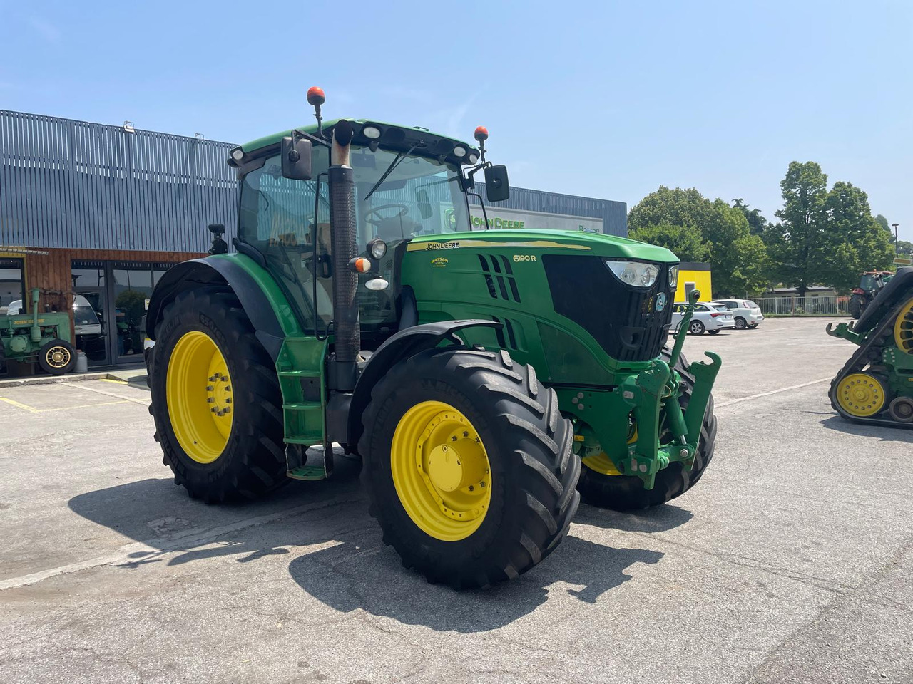 JOHN DEERE 6190 R - Traktor: slika 4 JOHN DEERE 6190 R - Traktor: slika 4