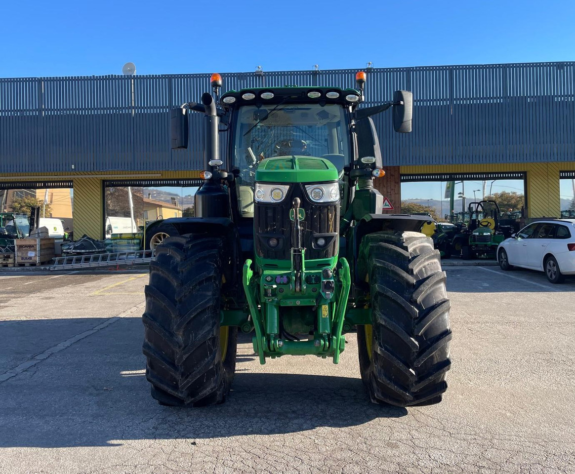 JOHN DEERE 6250 R - Traktor: slika 2 JOHN DEERE 6250 R - Traktor: slika 2