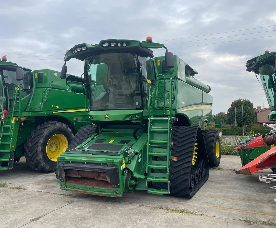 JOHN DEERE MIETITREBBIA S 780 - Kombinovani kombajn: slika 1 JOHN DEERE MIETITREBBIA S 780 - Kombinovani kombajn: slika 1
