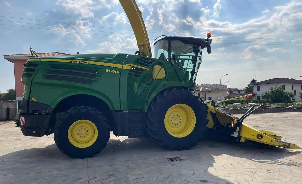 JOHN DEERE TRINCIA 8600i - Kombajn za stočnu hranu: slika 5 JOHN DEERE TRINCIA 8600i - Kombajn za stočnu hranu: slika 5