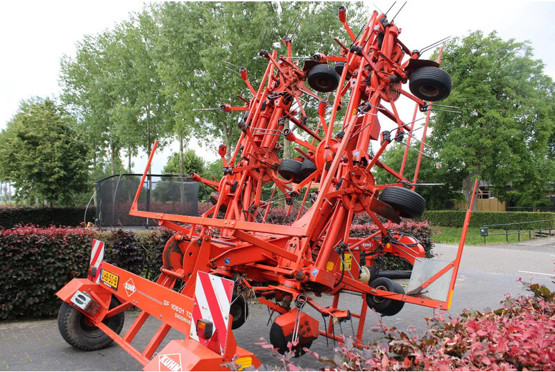 Kuhn GF10601 TO - Prevrtač/ Grabuljač: slika 3 Kuhn GF10601 TO - Prevrtač/ Grabuljač: slika 3