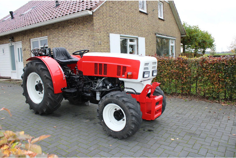 Steyr 8075 AS - Traktor: slika 1 Steyr 8075 AS - Traktor: slika 1