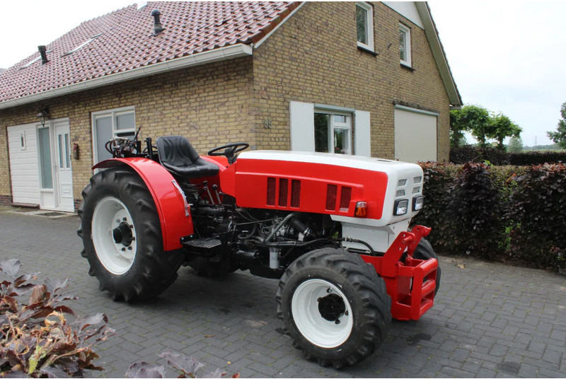 Steyr 8075 AS - Traktor: slika 2 Steyr 8075 AS - Traktor: slika 2
