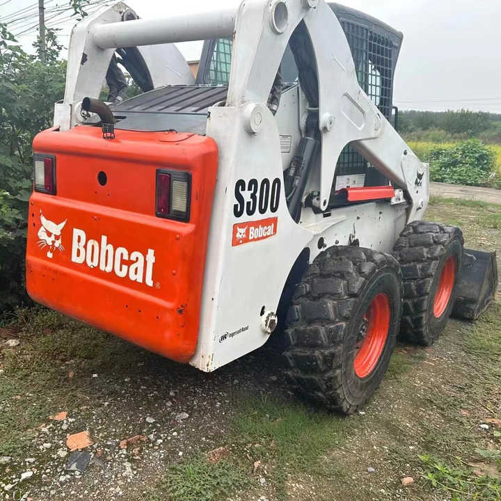 100%Ready Bobcat S300 Well Sold Most Famous Brand High Quality Bobcat S300 Skid Steer Loader for Sale - Mini utovarivač: slika 5 100%Ready Bobcat S300 Well Sold Most Famous Brand High Quality Bobcat S300 Skid Steer Loader for Sale - Mini utovarivač: slika 5