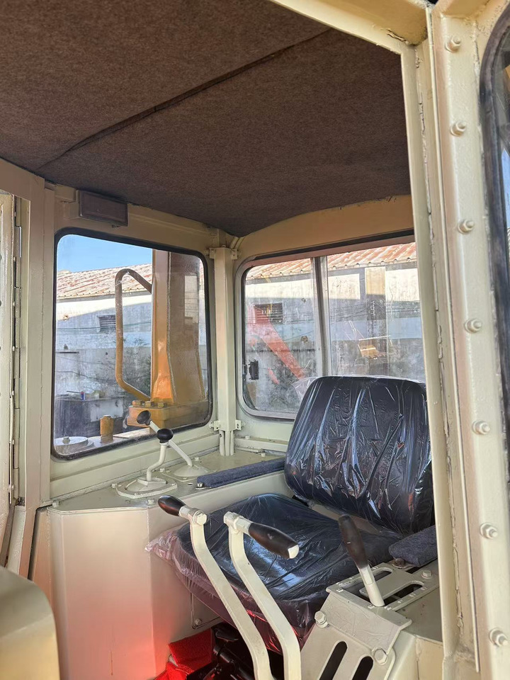 Buldožer CATERPILLAR D8r [ Copy ] [ Copy ] [ Copy ] [ Copy ] [ Copy ] [ Copy ] [ Copy ]: slika 12