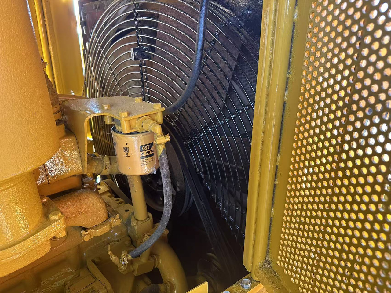 Buldožer CATERPILLAR D8r [ Copy ] [ Copy ] [ Copy ] [ Copy ] [ Copy ] [ Copy ] [ Copy ]: slika 6