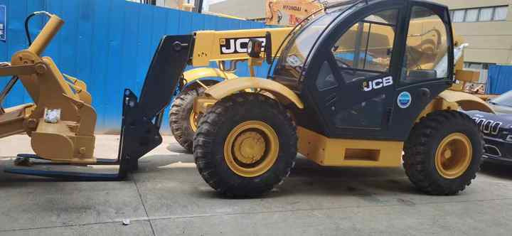 Cheap Telehandler Machinery JCB 535 High Quality Used JCB 535 3Ton Telescopic Handler Forklift on Sale - Teleskopski upravljač: slika 3 Cheap Telehandler Machinery JCB 535 High Quality Used JCB 535 3Ton Telescopic Handler Forklift on Sale - Teleskopski upravljač: slika 3