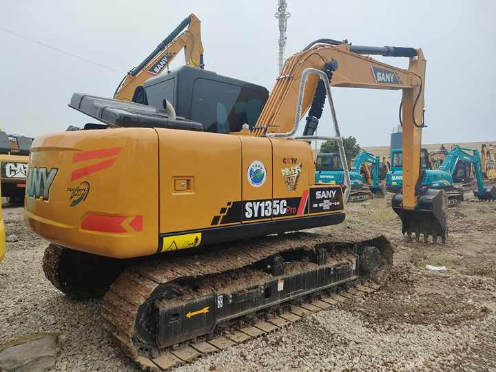 China Brand Used Sany China Brand Used Sany Sy135c Mini Excavator 6ton Crawler Earth Digger Machine for Sale - Mini bager: slika 3 China Brand Used Sany China Brand Used Sany Sy135c Mini Excavator 6ton Crawler Earth Digger Machine for Sale - Mini bager: slika 3