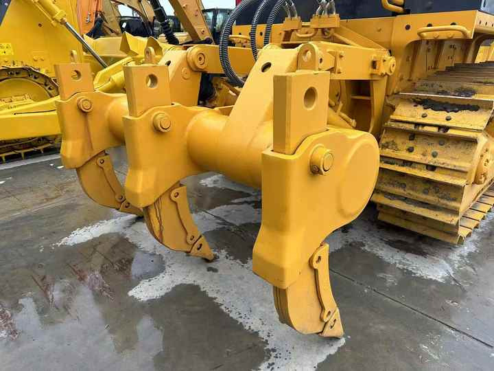 China Famous Brand Used Shantui SD22 Crawler Bulldozer Low Price Running Working Condition for Sale SD16/SD22/SD32 in Stock - Buldožer: slika 5 China Famous Brand Used Shantui SD22 Crawler Bulldozer Low Price Running Working Condition for Sale SD16/SD22/SD32 in Stock - Buldožer: slika 5