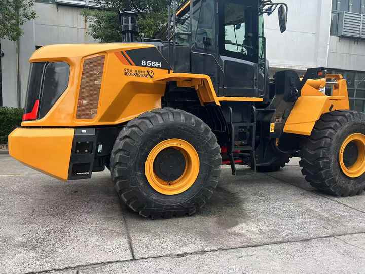 Excellent Condition China Famous Brand LiuGong Brand Wheel Loader Used 856 Loader Used 50 Front End Loader for Sale Price - Utovarivač točkaš: slika 2 Excellent Condition China Famous Brand LiuGong Brand Wheel Loader Used 856 Loader Used 50 Front End Loader for Sale Price - Utovarivač točkaš: slika 2