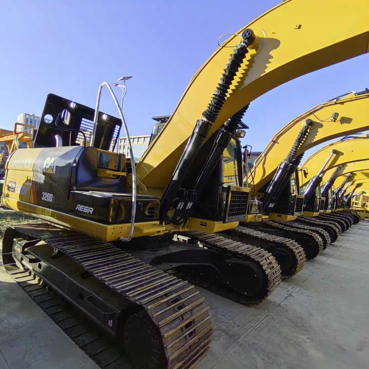 Excellent Performance Second-hand Caterpillar 320d2 Hydraulic 20ton Excavator Cat320D2: Good Condition, Low Price for Sale - Bager guseničar: slika 1 Excellent Performance Second-hand Caterpillar 320d2 Hydraulic 20ton Excavator Cat320D2: Good Condition, Low Price for Sale - Bager guseničar: slika 1