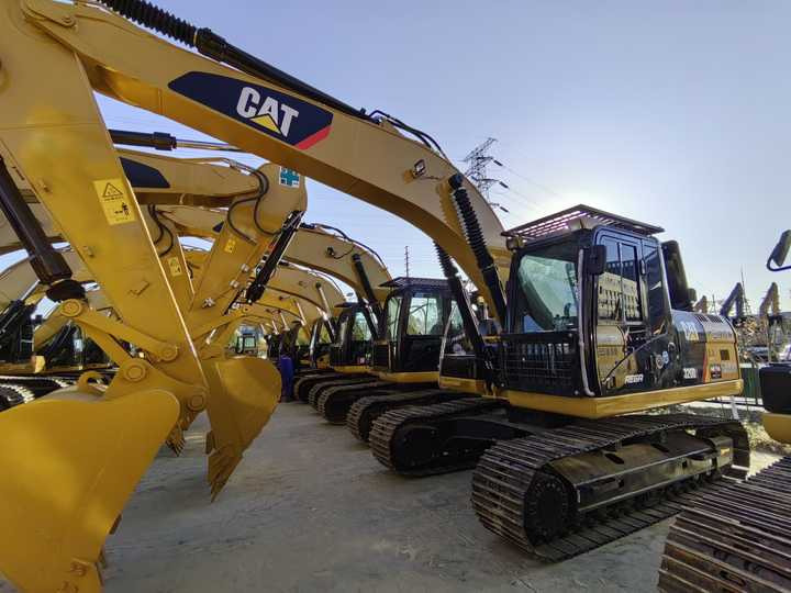 Excellent Performance Second-hand Caterpillar 320d2 Hydraulic 20ton Excavator Cat320D2: Good Condition, Low Price for Sale - Bager guseničar: slika 3 Excellent Performance Second-hand Caterpillar 320d2 Hydraulic 20ton Excavator Cat320D2: Good Condition, Low Price for Sale - Bager guseničar: slika 3