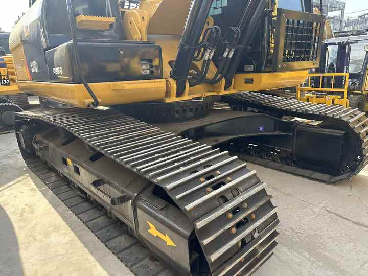Good Condition Used CAT Excavator Japan 330D Original Used Excavator Cat 330D in Stock - Bager guseničar: slika 4 Good Condition Used CAT Excavator Japan 330D Original Used Excavator Cat 330D in Stock - Bager guseničar: slika 4