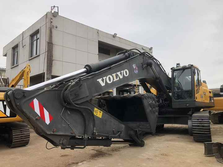 Good Condition VOLVO EC480DL Excavator Low Price Large Hydraulic Crawler Excavator volvo 480dl for Sale - Bager: slika 3 Good Condition VOLVO EC480DL Excavator Low Price Large Hydraulic Crawler Excavator volvo 480dl for Sale - Bager: slika 3