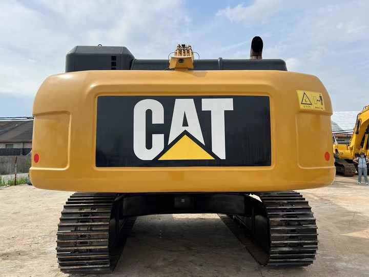 Japan Origin High Quality Used Caterpillar Cat336d Digger Best Price Large 36 Tons Earth-moving Machinery - Bager guseničar: slika 4 Japan Origin High Quality Used Caterpillar Cat336d Digger Best Price Large 36 Tons Earth-moving Machinery - Bager guseničar: slika 4