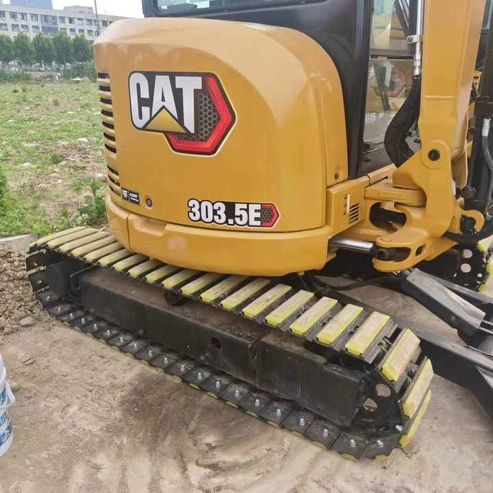 Mini Caterpillar 303.5E Excavator for Sale Second Hand Original Caterpillar 3tons Excavator in Sale - Bager: slika 2 Mini Caterpillar 303.5E Excavator for Sale Second Hand Original Caterpillar 3tons Excavator in Sale - Bager: slika 2