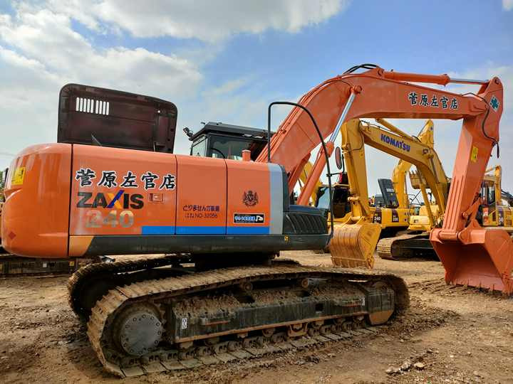 Original Japan Hitachi ZX240 Excavator Hitachi Excavator in Low Price for Hot Sale - Bager guseničar: slika 3 Original Japan Hitachi ZX240 Excavator Hitachi Excavator in Low Price for Hot Sale - Bager guseničar: slika 3