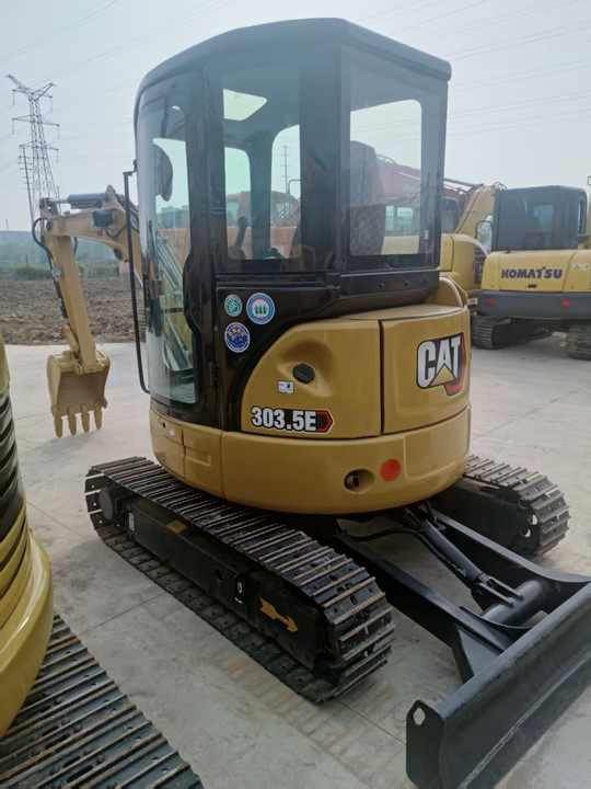 Powerful Used CAT 303.5E for Sale Proven Efficiency - Bager: slika 5 Powerful Used CAT 303.5E for Sale Proven Efficiency - Bager: slika 5