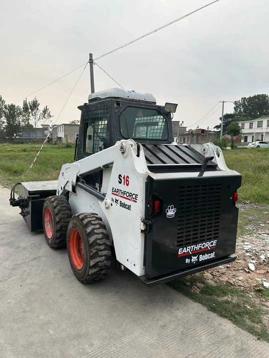 Used Bob Cat Bob Cat S16 Used Mini Skid Steer Wheel Loader Multifunctional Track Loaders Bobcat S16 2.7 Ton - Mini utovarivač: slika 4 Used Bob Cat Bob Cat S16 Used Mini Skid Steer Wheel Loader Multifunctional Track Loaders Bobcat S16 2.7 Ton - Mini utovarivač: slika 4