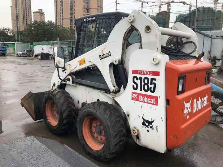 Used Bob Cat Bob Cat S185 Used Mini Skid Steer Wheel Loader Multifunctional Track Loaders Bobcat - Mini utovarivač: slika 2 Used Bob Cat Bob Cat S185 Used Mini Skid Steer Wheel Loader Multifunctional Track Loaders Bobcat - Mini utovarivač: slika 2