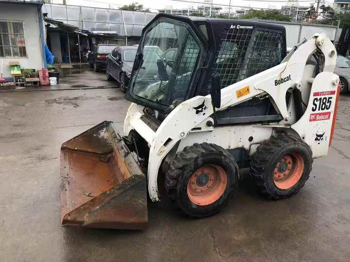 Used Bob Cat Bob Cat S185 Used Mini Skid Steer Wheel Loader Multifunctional Track Loaders Bobcat - Mini utovarivač: slika 3 Used Bob Cat Bob Cat S185 Used Mini Skid Steer Wheel Loader Multifunctional Track Loaders Bobcat - Mini utovarivač: slika 3