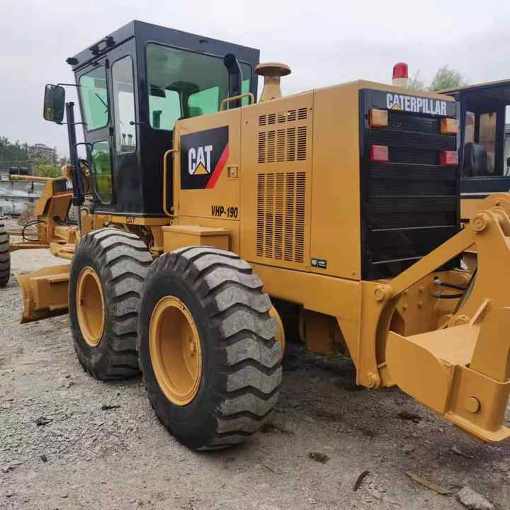 Used CAT 140H Motor Grader From Japan with Excellent Performance Caterpillar 140h in Good Condition for Sale - Grejder: slika 3 Used CAT 140H Motor Grader From Japan with Excellent Performance Caterpillar 140h in Good Condition for Sale - Grejder: slika 3