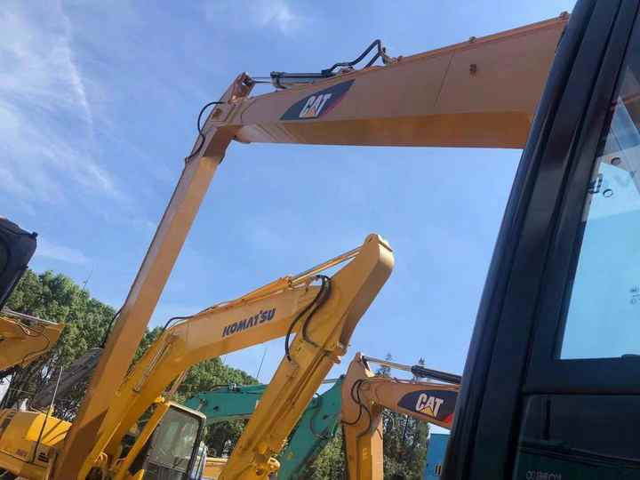 Used CAT 330D 30T Second Hand Japan Original Large Excavator Mining Construction Excavators Hot Sale 320 330 336 323 Long Arm - Bager guseničar: slika 4 Used CAT 330D 30T Second Hand Japan Original Large Excavator Mining Construction Excavators Hot Sale 320 330 336 323 Long Arm - Bager guseničar: slika 4