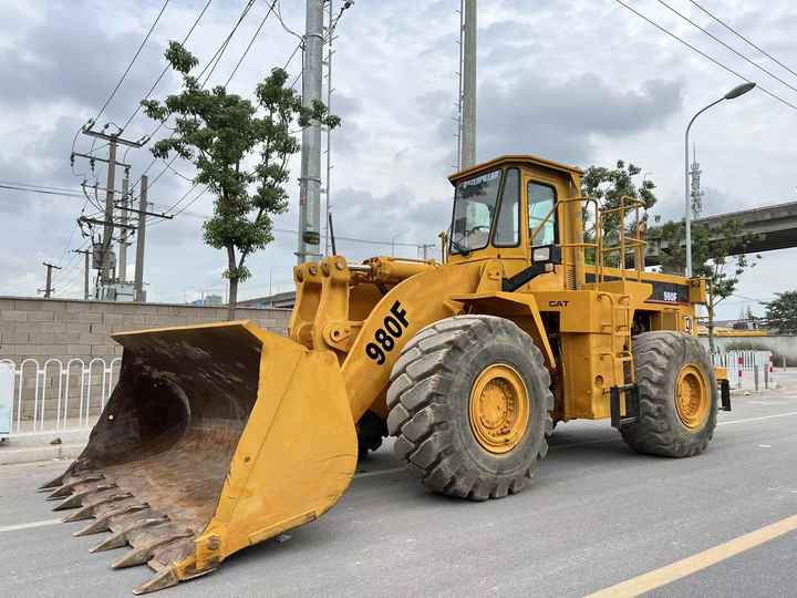 Used Caterpillar 980f Wheel Loader for Sale Caterpillar 980f g h Wheel Loader - Utovarivač točkaš: slika 2 Used Caterpillar 980f Wheel Loader for Sale Caterpillar 980f g h Wheel Loader - Utovarivač točkaš: slika 2